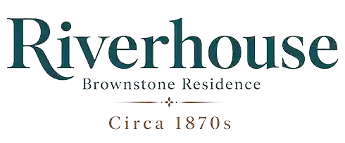 logo solo riverhouse outlined